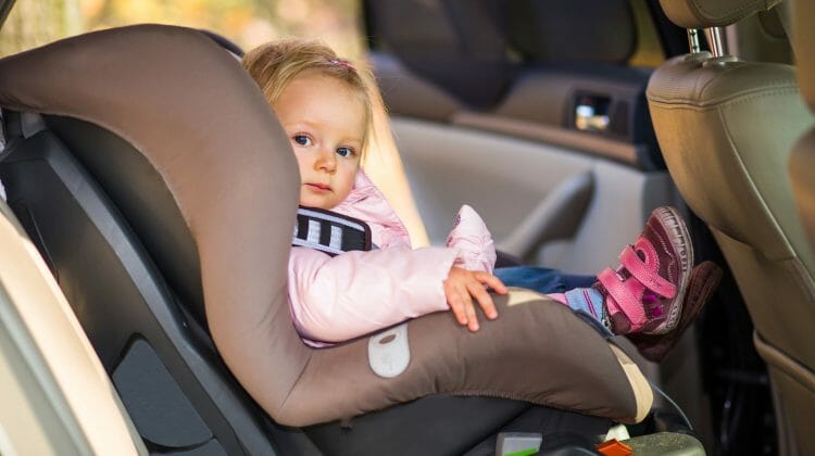 Cum poti alege mai bun scaun auto copii?